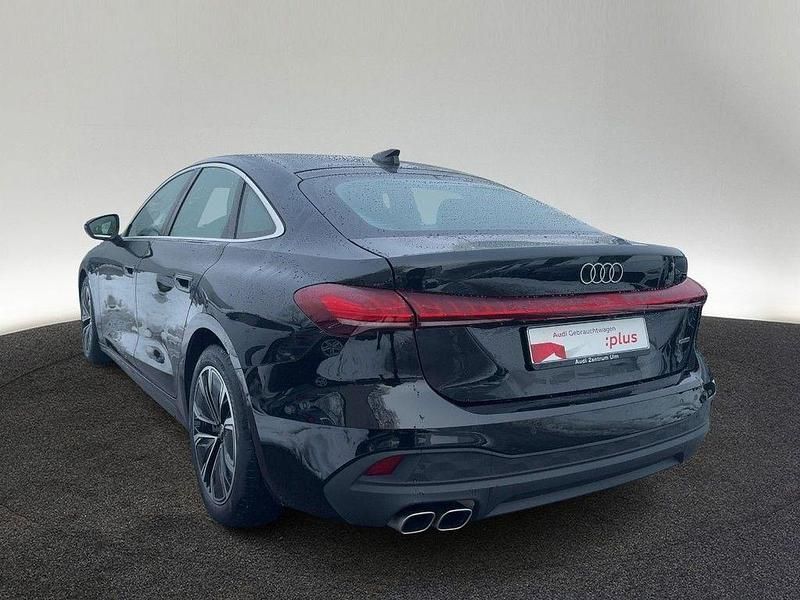 Second-hand Audi A5 Ambiente 204 CP (150 kW) 2025 Negru Berlinǎ