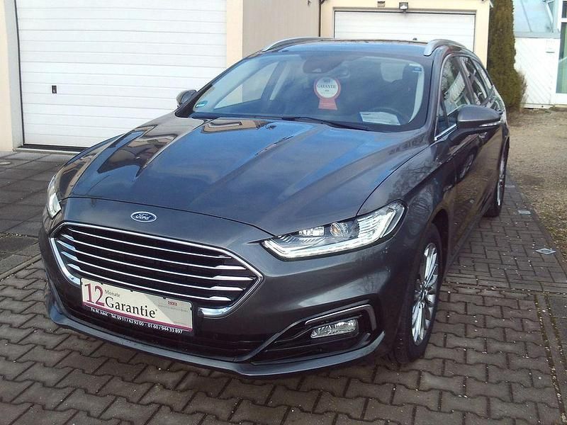 Gebraucht Ford Mondeo 150 PS (110 kW) 2022 Grau Limousine
