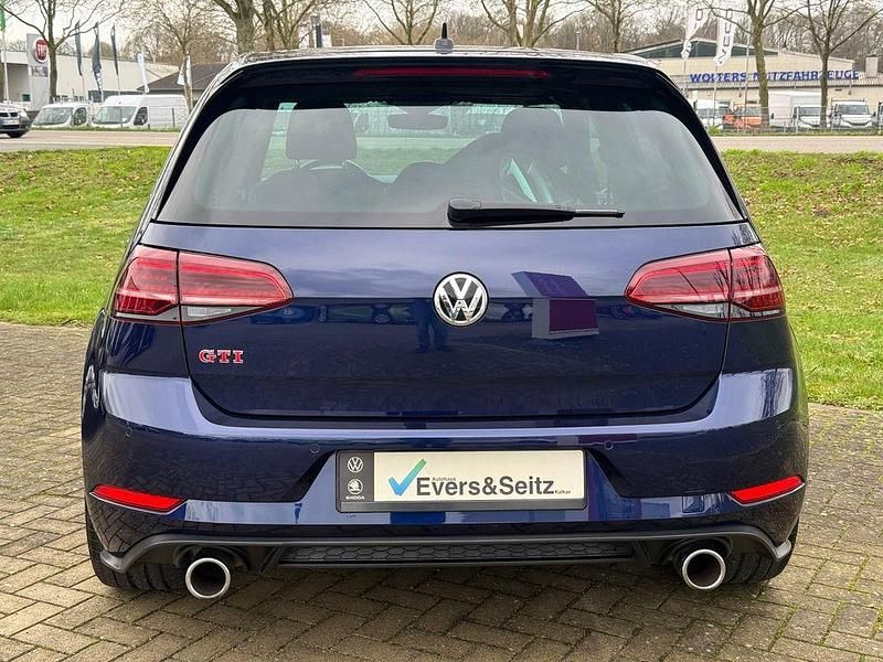 Gebraucht VW Golf VII GTI 245 PS (180 kW) 2019 Blau Limousine