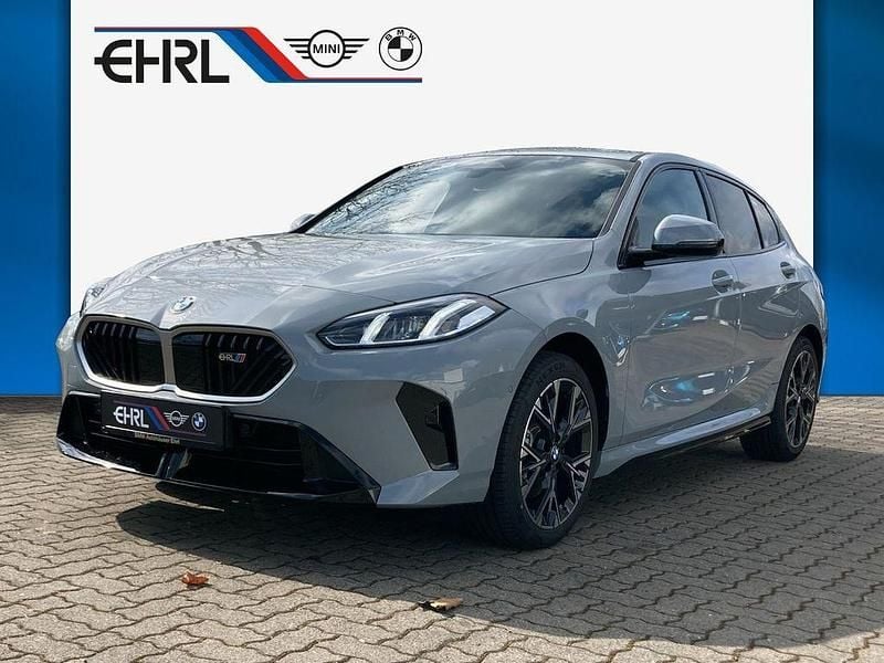 Neu BMW 120 Performance 170 PS (125 kW) 2026 Grau Kleinwagen