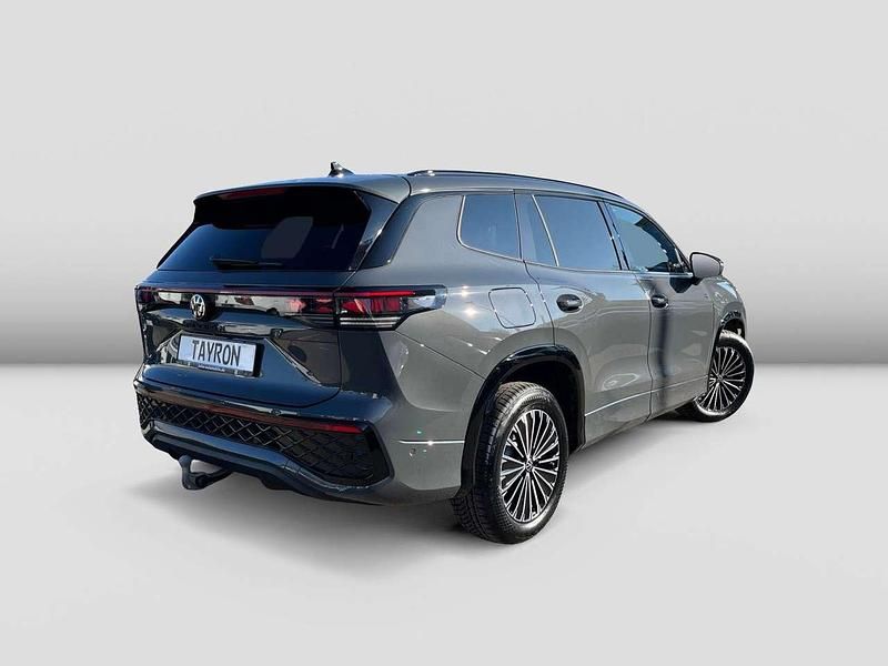 Gebraucht VW Tayron R-line 177 PS (130 kW) 2024 Grau SUV