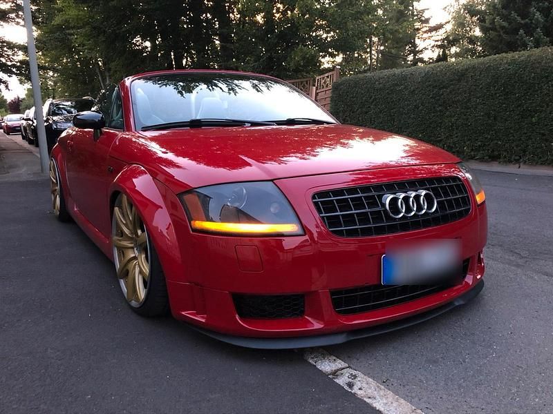 Rot Gebraucht 2001 Audi TT Roadster S-Line Cabrio | 7.500 € (Fairer Preis) - Bild 1/4