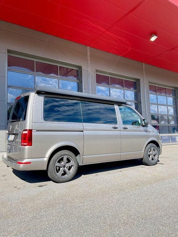 Grau Gebraucht 2016 VW T6 Coast Van | 36.900 € - Bild 1/4