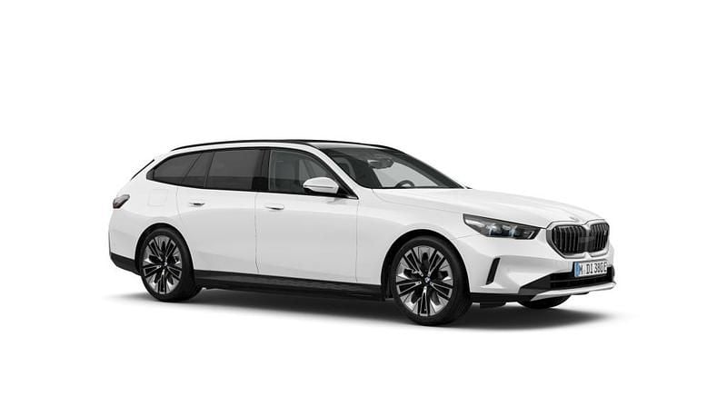 Gebraucht BMW i5 Comfort Edition 250 kW (340 PS) 2025 Kombi