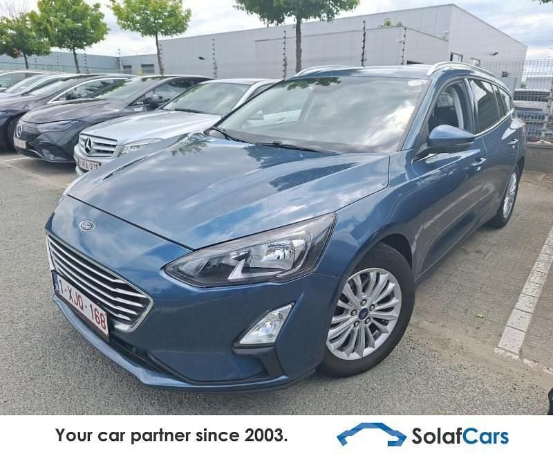 Blau Gebraucht 2020 Ford Focus Titanium Limousine | 8.228 € (Superpreis) - Bild 1/4