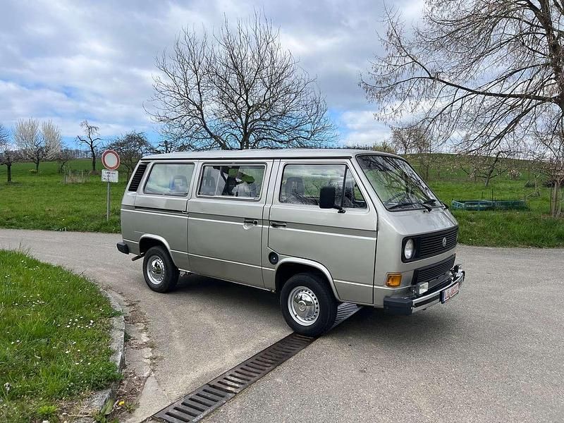 Gebraucht VW Caravelle 77 PS (56 kW) 1986 Silber Van / Kleinbus