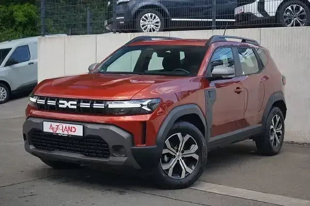 Gebraucht Dacia Duster 131 PS (96 kW) 2025 Braun SUV