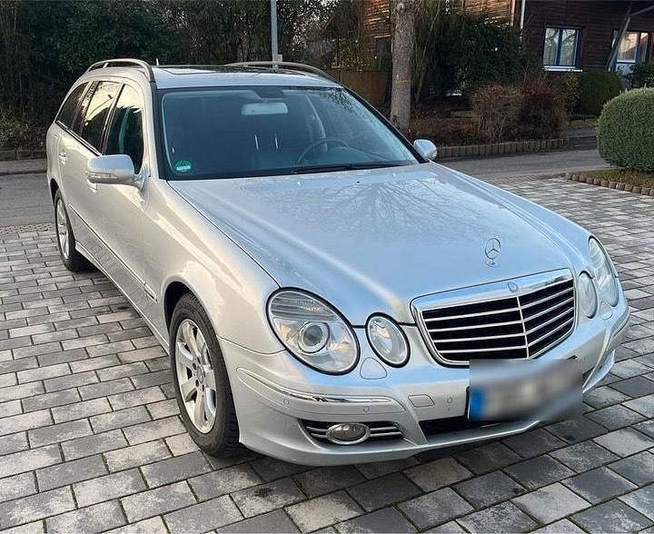 Silber Gebraucht 2007 Mercedes E280 Kombi | 6.900 € (Etwas zu teuer) - Bild 1/4