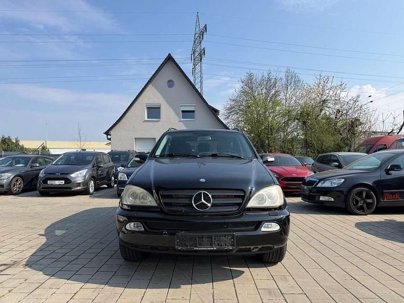 Gebraucht Mercedes ML270 Edition 163 PS (119 kW) 2003 Schwarz SUV