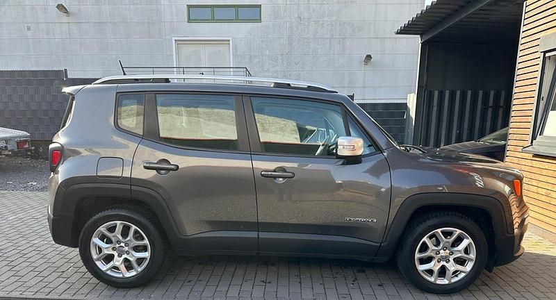 Gebraucht Jeep Renegade Limited 140 PS (102 kW) 2016 Grau SUV