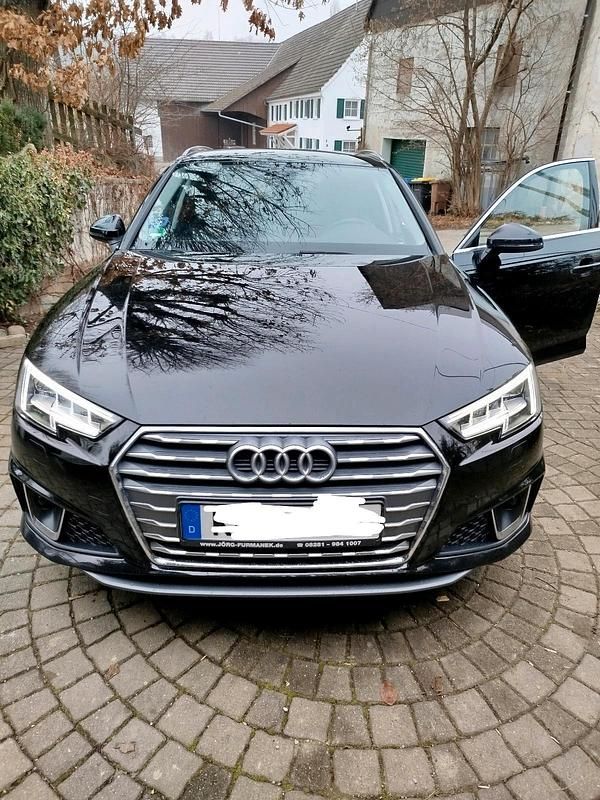 Gebraucht Audi A4 S-Line 190 PS (139 kW) 2019 Schwarz Kombi