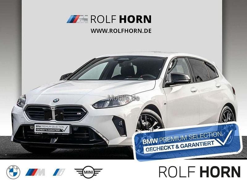 Weiß Gebraucht 2024 BMW M135 M Sport Kleinwagen | 35.530 € (Superpreis) - Bild 1/4