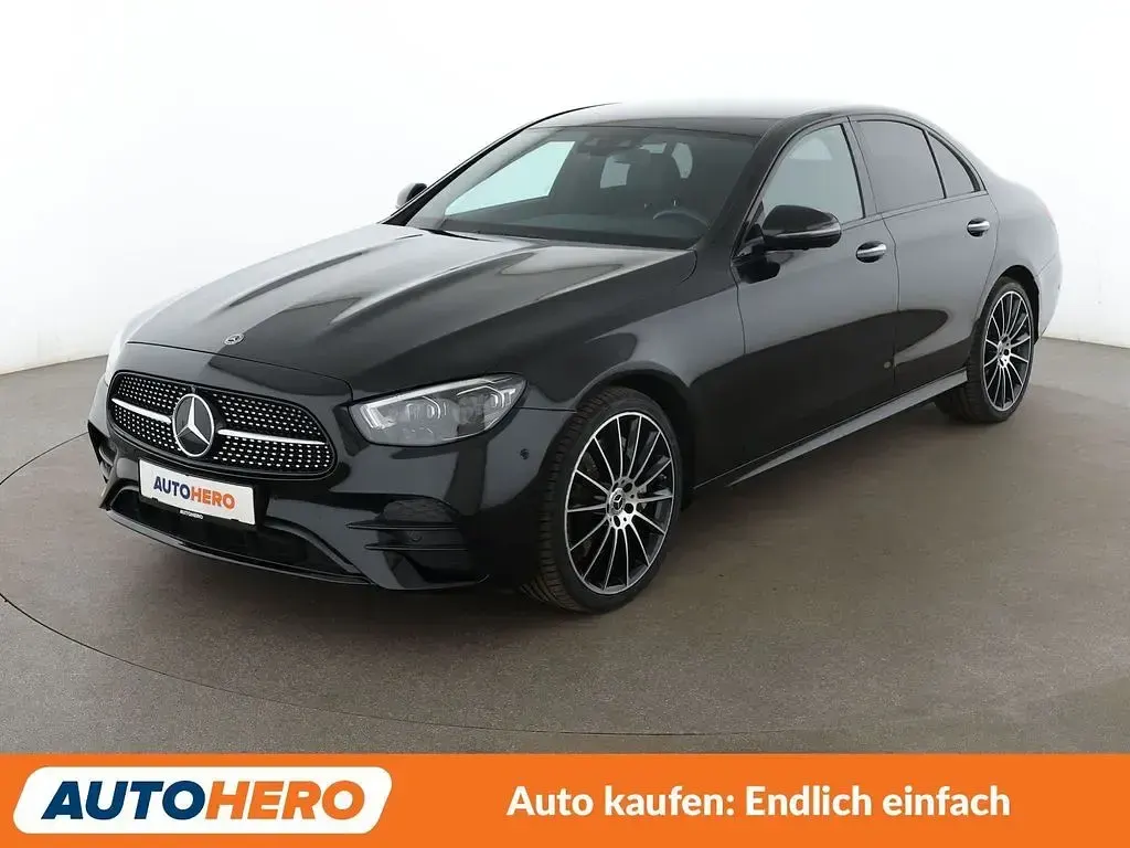 Gebraucht Mercedes E400 AMG line 330 PS (242 kW) 2020 Limousine