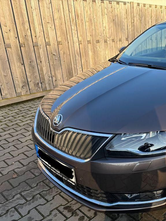 Gebraucht Skoda Rapid Clever 95 PS (69 kW) 2018 Braun Kleinwagen