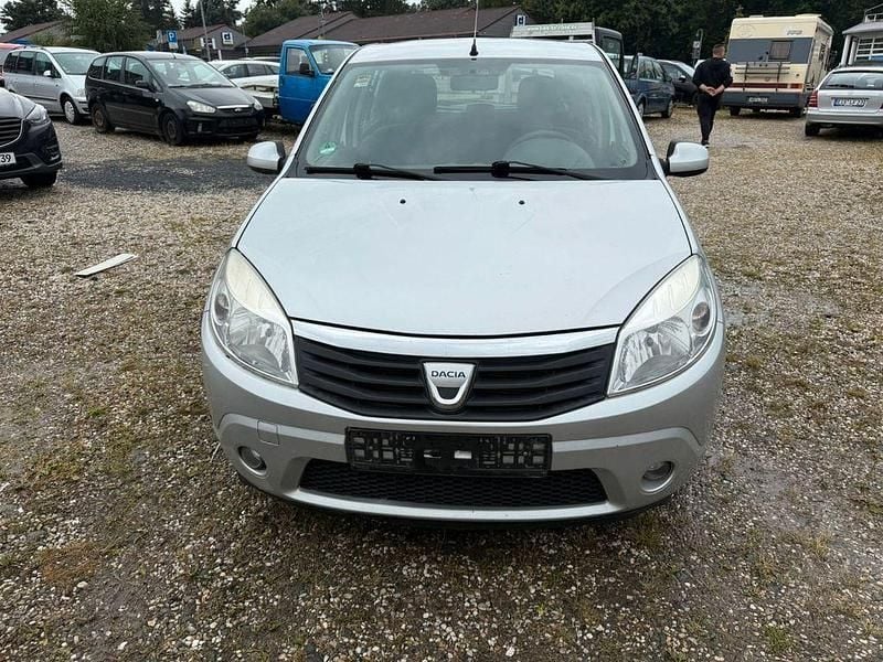 Silber Gebraucht 2008 Dacia Sandero Kleinwagen | 990 € (Superpreis) - Bild 1/4