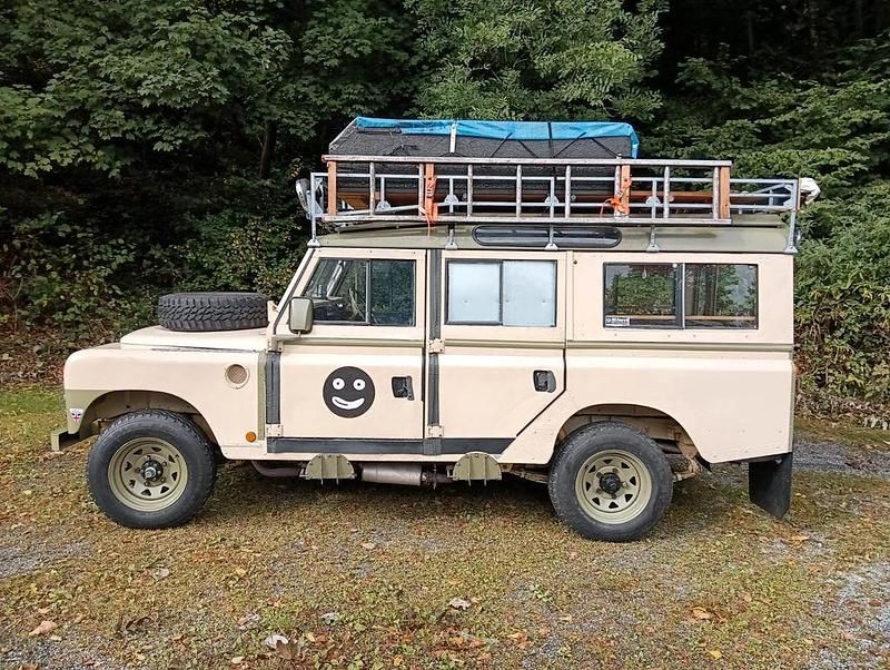 Beige Gebraucht 1975 Land Rover 3 SUV | 19.750 € - Bild 1/4