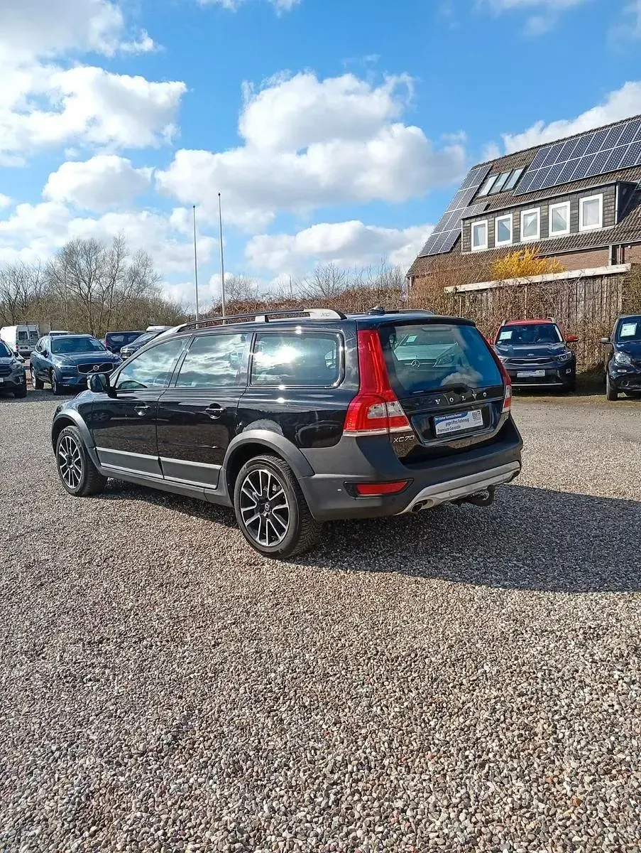 Gebraucht Volvo XC70 181 PS (133 kW) 2015 Schwarz Kombi