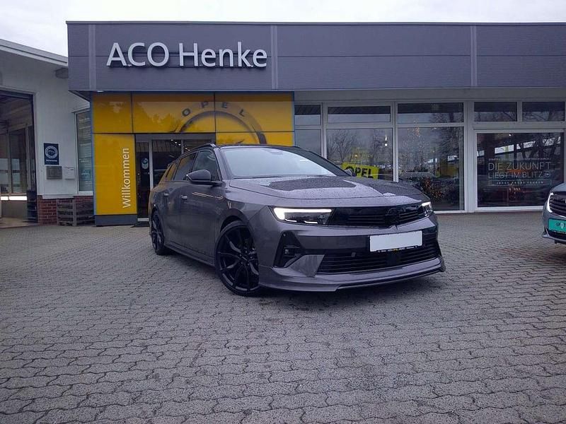 Grau Gebraucht 2024 Opel Astra Ultimate Kombi | 37.777 € - Bild 1/4