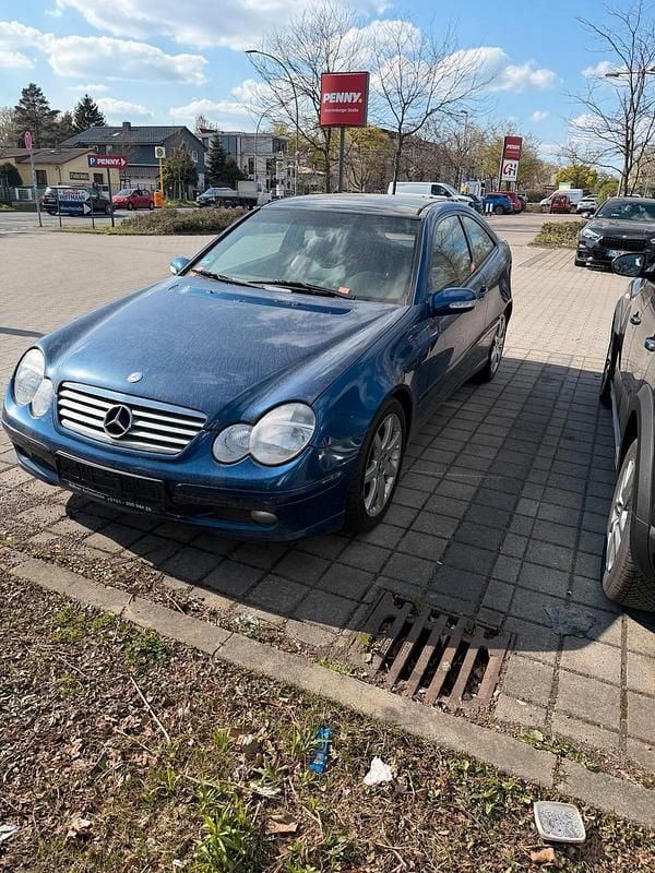 Usata Mercedes C230 197 CV (144 kW) 2001 Blu Coupé