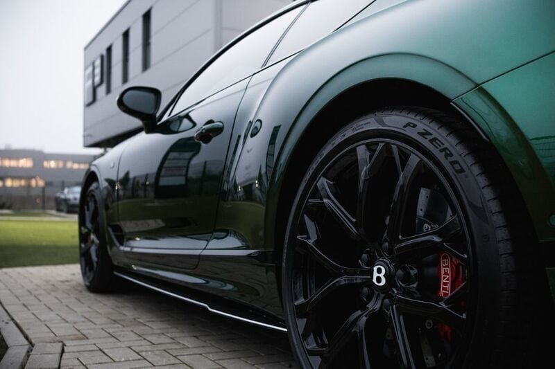 Gebraucht Bentley Continental GT 659 PS (484 kW) 2023 Verdant Coupé