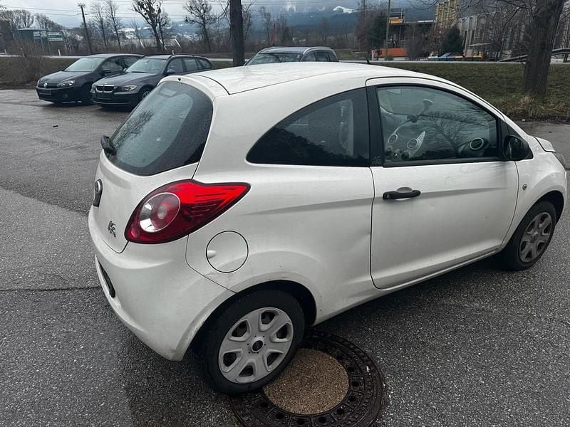 Gebraucht Ford Ka 69 PS (50 kW) 2012 Kleinwagen