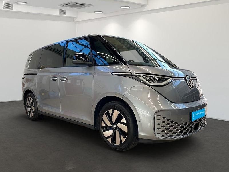 Gebraucht VW ID. Buzz Pro 150 kW (204 PS) 2024 Monosilber metallic Van / Kleinbus