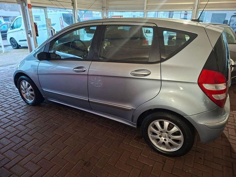 Gebraucht Mercedes A150 95 PS (69 kW) 2007 Grau Limousine