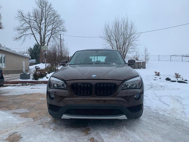 Gebraucht BMW X1 150 PS (110 kW) 2010 Braun SUV