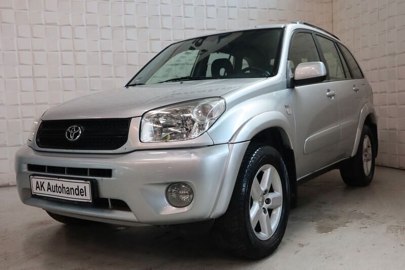 Silber Gebraucht 2004 Toyota RAV4 Sol SUV | 6.890 € (Fairer Preis) - Bild 1/4