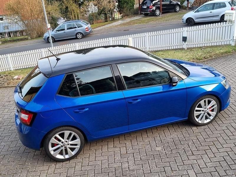Gebraucht Skoda Fabia Ambition 90 PS (66 kW) 2017 Blau Kleinwagen