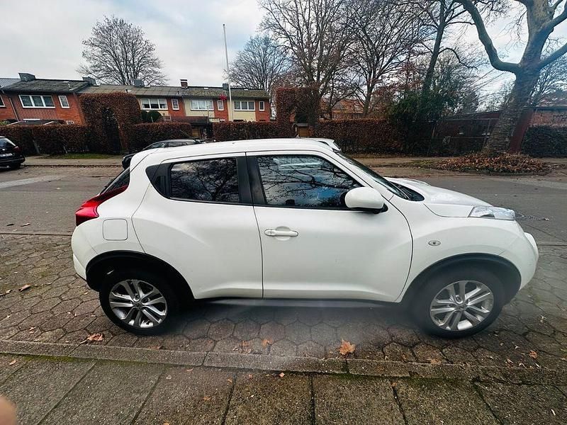 Gebraucht Nissan Juke Acenta 117 PS (86 kW) 2012 Weiß SUV