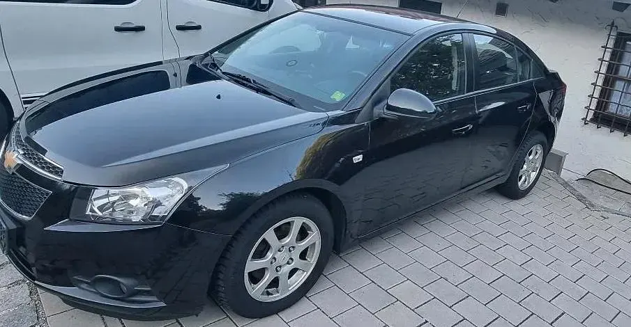 Gebraucht Chevrolet Cruze LT 131 PS (96 kW) 2012 Schwarz Limousine