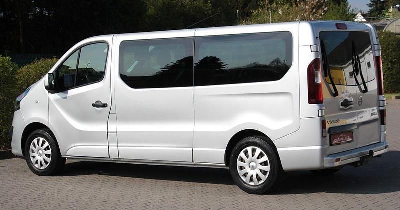 Brugt Opel Vivaro 125 HK (91 kW) 2016 Sølv MPV