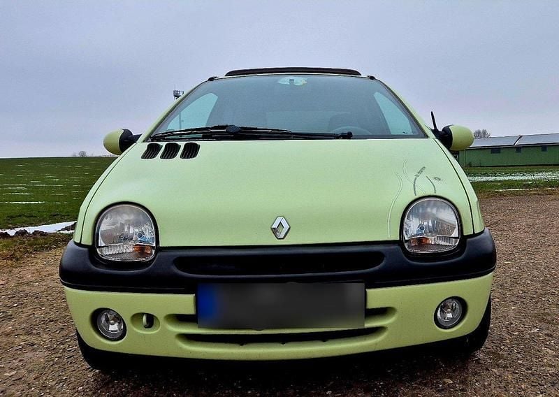 Second-hand Renault Twingo 58 CP (42 kW) 2006 Andere farben Hatchback