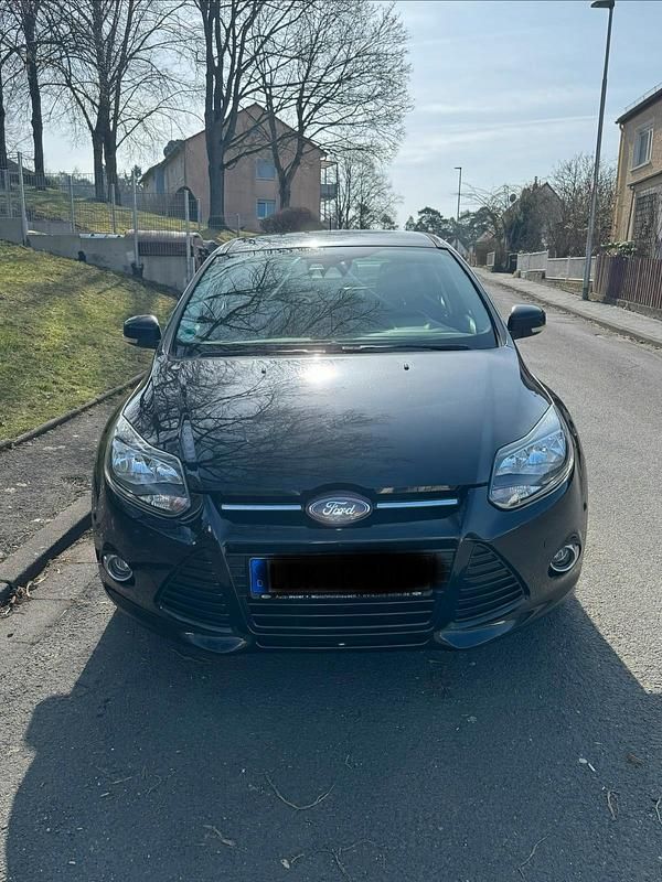 Gebraucht Ford Focus Titanium 150 PS (110 kW) 2011 Schwarz Limousine