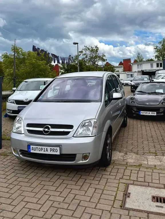 Gebraucht Opel Meriva Basis 101 PS (74 kW) 2005 Silber Van / Kleinbus