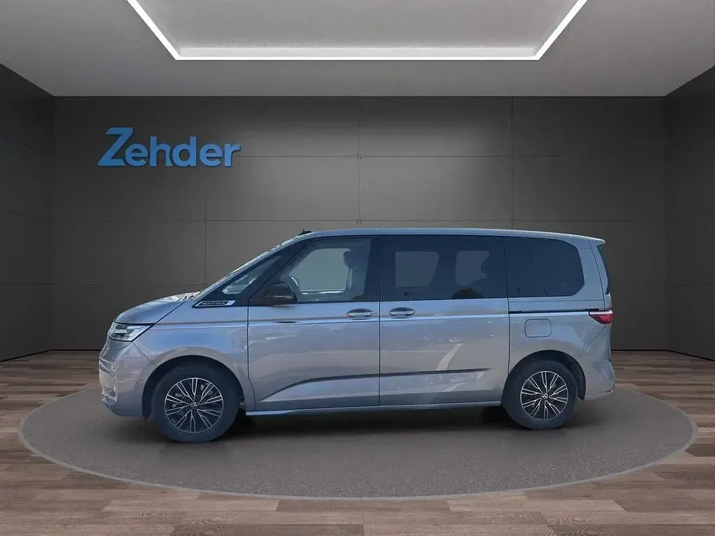 Gebraucht VW Multivan Style 204 PS (150 kW) 2026 Silber Van / Kleinbus