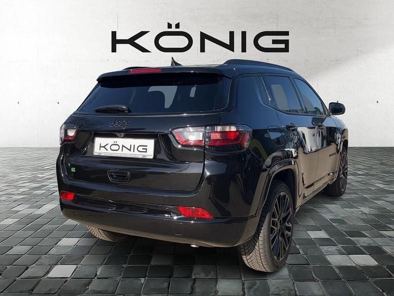 Gebraucht Jeep Compass 131 PS (96 kW) 2023 Schwarz SUV