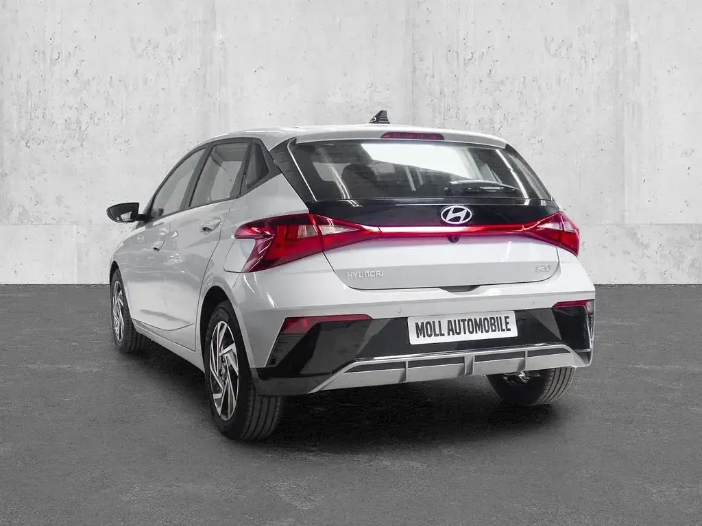 Neu Hyundai i20 Trend 101 PS (74 kW) 2025 Blau Kleinwagen