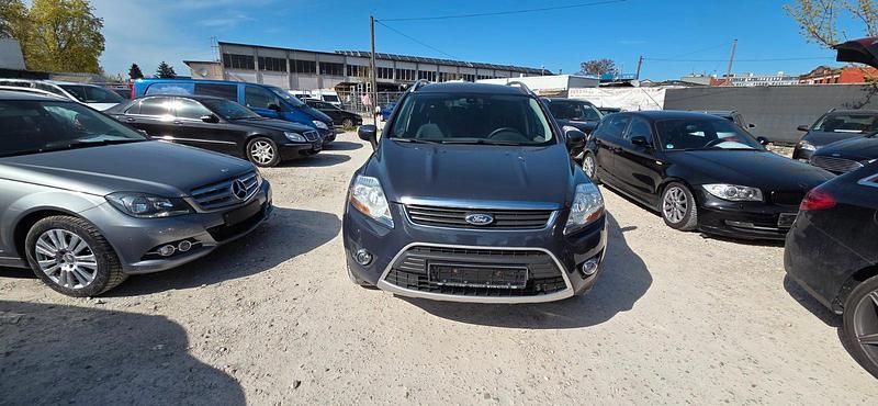Gebraucht Ford Kuga 140 PS (102 kW) 2011 Grau SUV