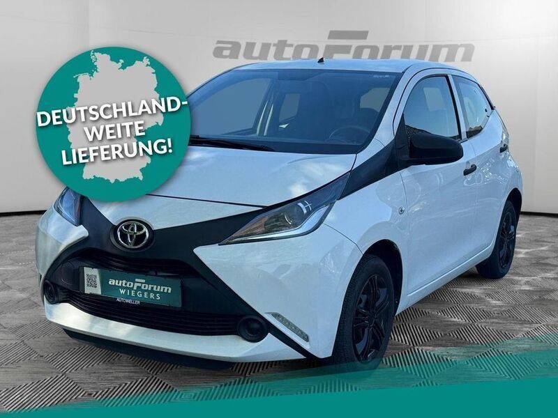 Weiß Gebraucht 2017 Toyota Aygo Business Edition Kleinwagen | 7.881 € (Fairer Preis) - Bild 1/4