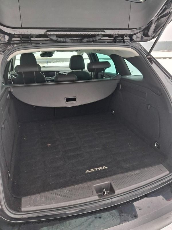 Gebraucht Opel Astra 125 PS (91 kW) 2019 Schwarz Limousine