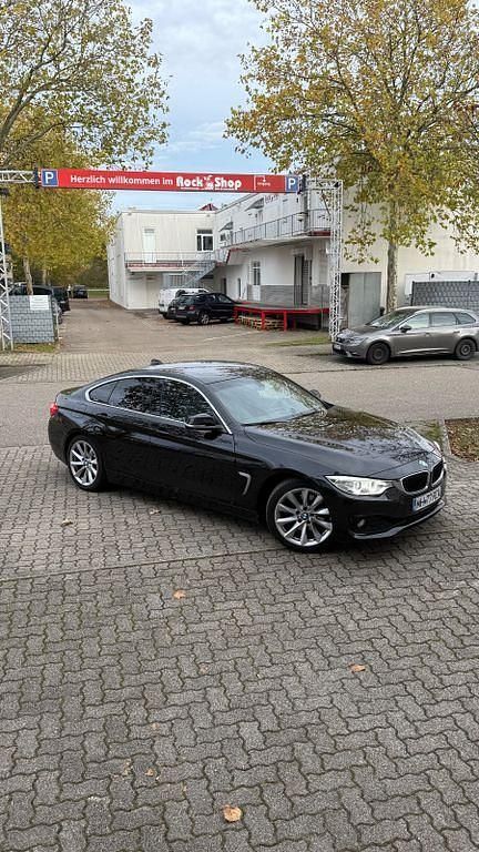 Schwarz Gebraucht 2015 BMW 430 Gran Coupé Sport Line Coupé | 11.300 € (Teuer) - Bild 1/4