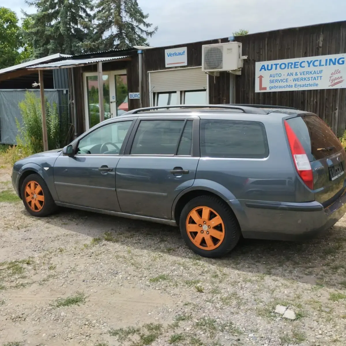 Gebraucht Ford Mondeo 110 PS (80 kW) 2001 Grau Kombi