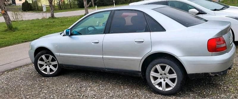 Gebraucht Audi A4 150 PS (110 kW) 1999 Grau Limousine