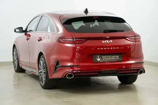 Gebraucht Kia ProCeed GT GT 204 PS (150 kW) 2022 Rot Kleinwagen