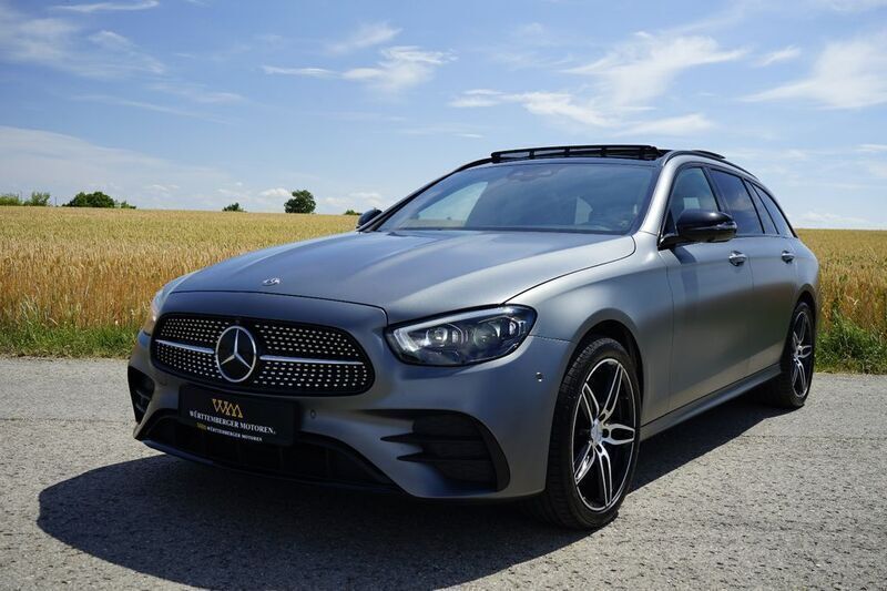 Grau Gebraucht 2021 Mercedes E400 AMG Limousine | 49.900 € (Teuer) - Bild 1/4