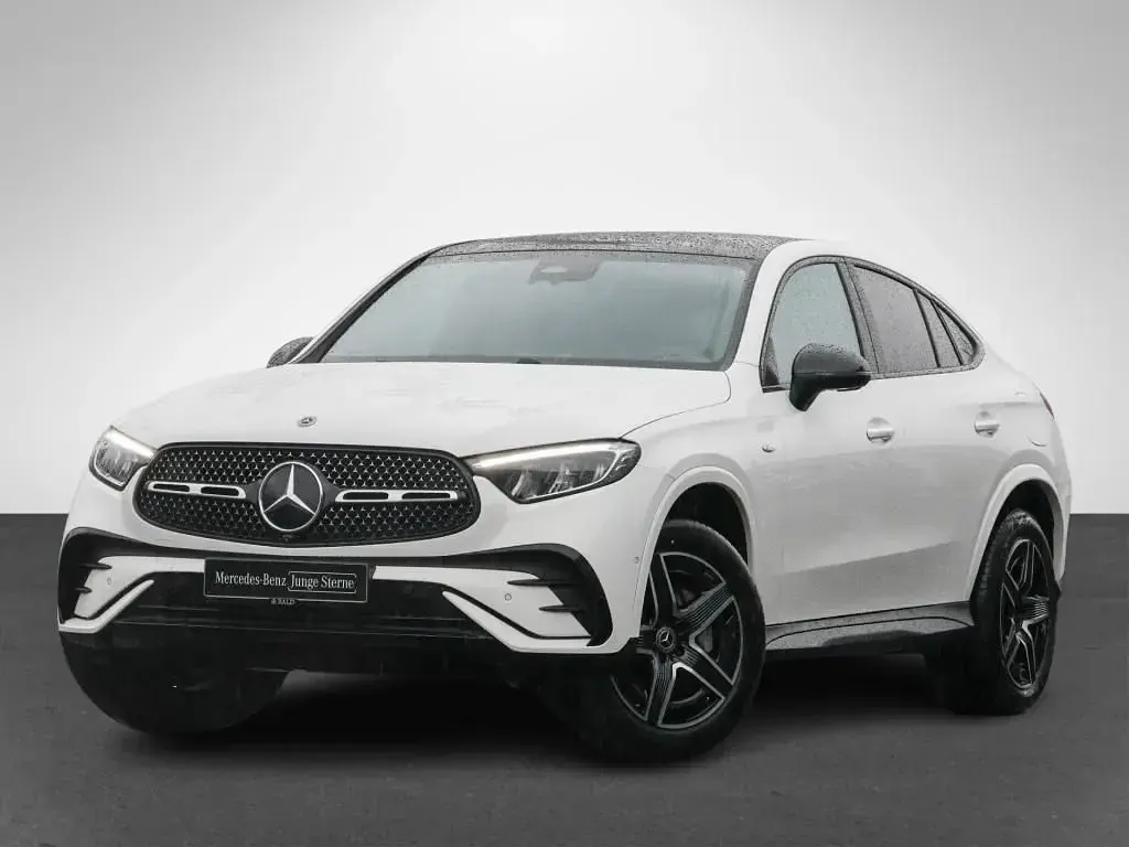 Gebraucht Mercedes GLC300de AMG 197 PS (144 kW) 2025 Weiß Limousine