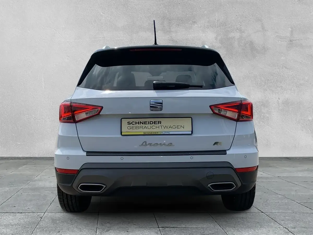 Gebraucht Seat Arona FR 150 PS (110 kW) 2022 Weiß SUV