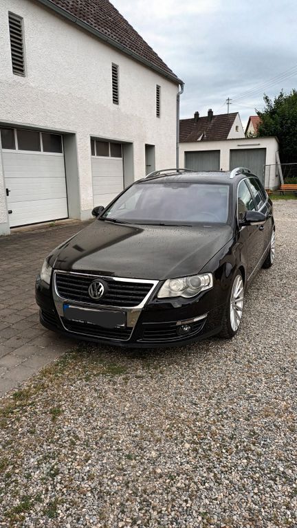 Schwarz Gebraucht 2009 VW Passat Kombi | 2.700 € (Superpreis) - Bild 1/4